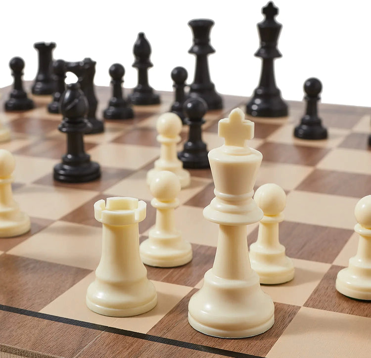 Tournament Chess Pieces (2 options)